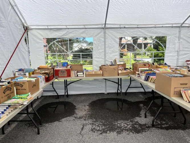 Ross Library Fall Book Sale ends today